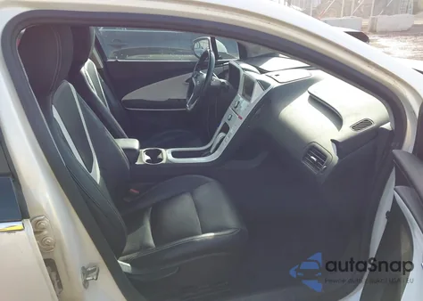 2012 Chevrolet Volt z USA, uszkodzony, nr VIN 1G1RD6E42CU103095